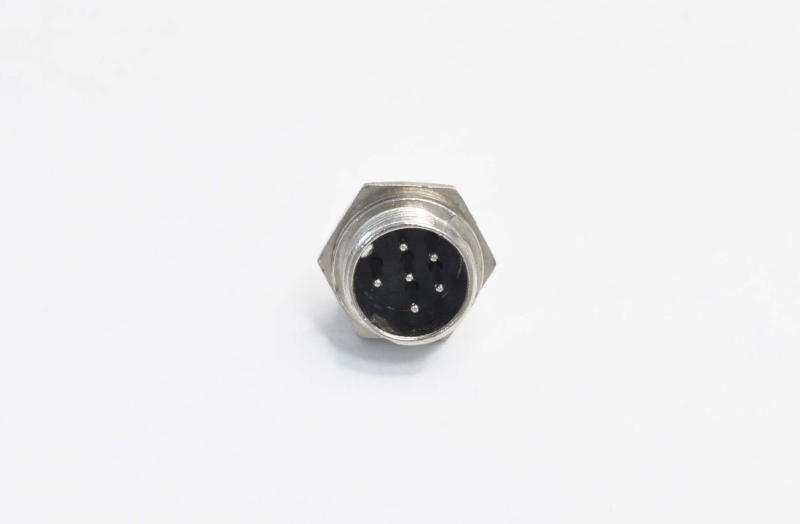 Разъем MIC 6P "шт" металл на корпус 1-562-6 D-16mm