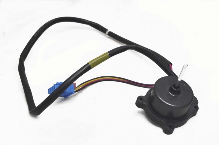 HL190 Двигатель (мотор) вентилятора (RFD3410A102A) 12V, 1A для холодильника LG