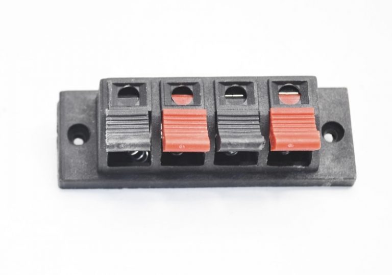Прищепка аудио четверная 24x70mm 10-0034