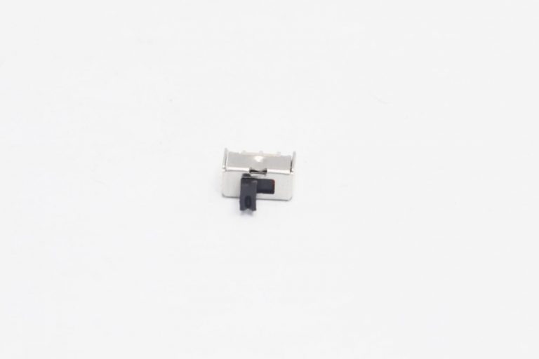 Переключатель движковый SS-12D07-VG4 On-On (1P2T) 30V 0.3A