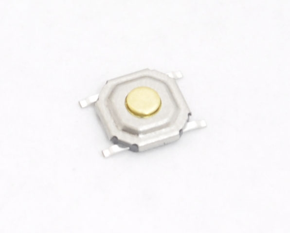 Кнопка 4-pin 4x4x1.5mm L=0.5 mm SMD IT-1187 On-(Off) 12V 50mA (№38)