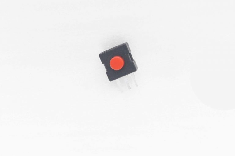 Кнопка KFT-310 30V 1.0A