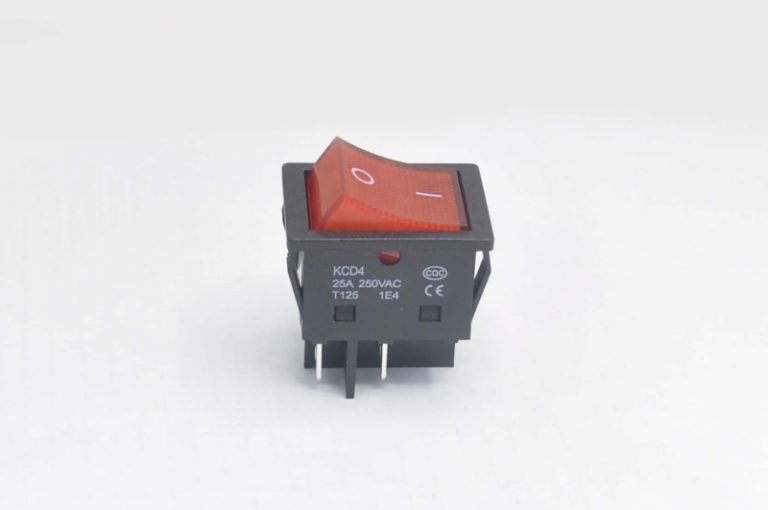 Переключатель KCD4-JK-201 (KCD4-JK-201N11CRKA) On-Off красный 250V 25A (4c)