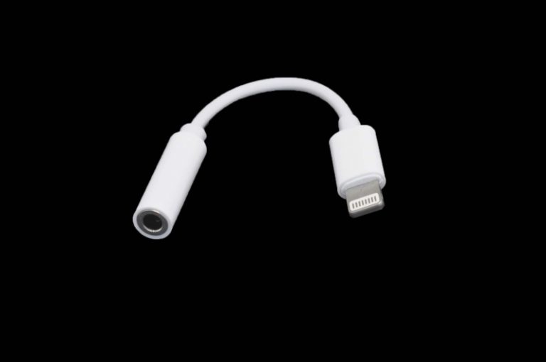Переходник Lightning - 3.5mm "гн" 0.1м AV-15A