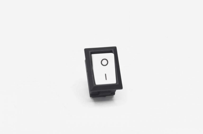 Переключатель KCD1-101-C3-W On-Off белый 250V 5A (2c)