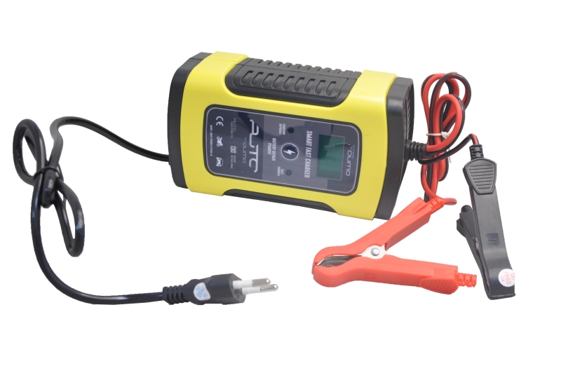 37739 Зарядное устройство Qumo Thunder Optima 12V 6A