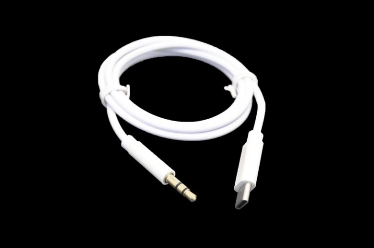 22943 Адаптер Walker WA-022 Type-C -AUX 3.5 mm, белый