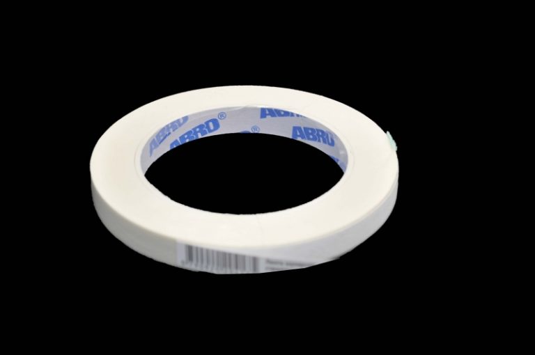 Малярная лента ABRO 12mm x 45м, белая 2123-6-12-45-R