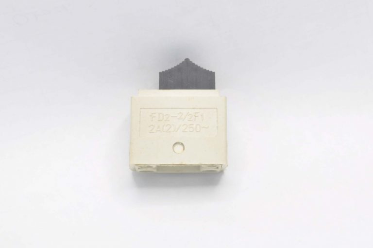Выключатель JB15HL-6 (FD2-2/2F1 2A)