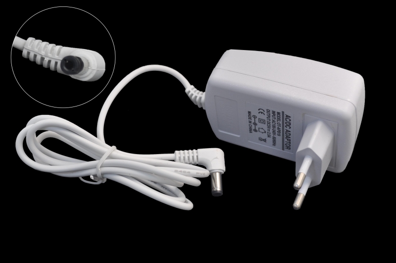 Блок питания 220V/ 5V 2.5A OT-APB19 (белый) (5.5x2.5) импульсный (адаптер)